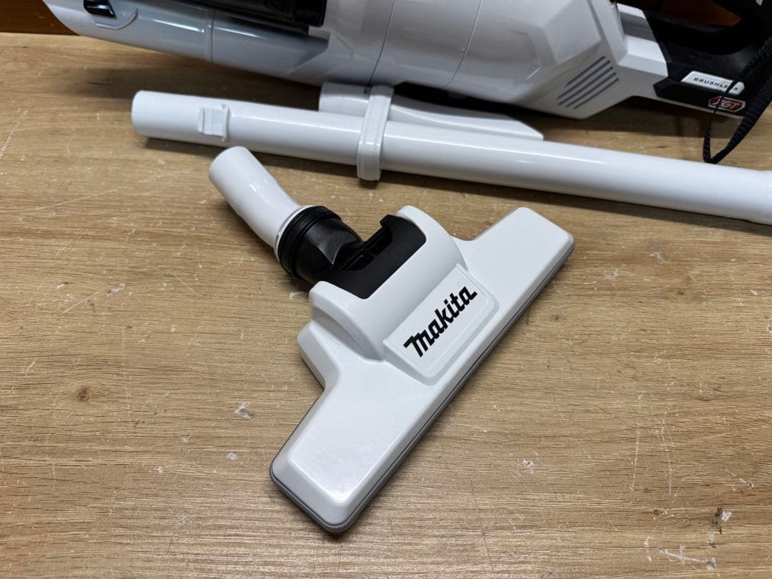 マキタ・掃除機／４０Vmax・充電式クリーナ／CL003GZW