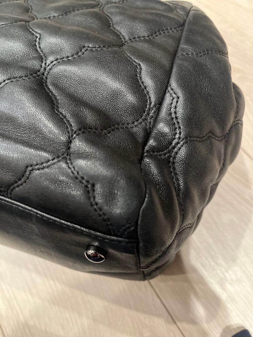 CHANEL シャネル チェーンショルダ シルバー金具 キルティングレザー