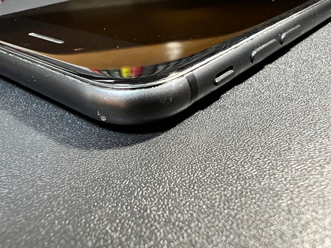 Apple iPhone 8 ブラック 動作確認済み