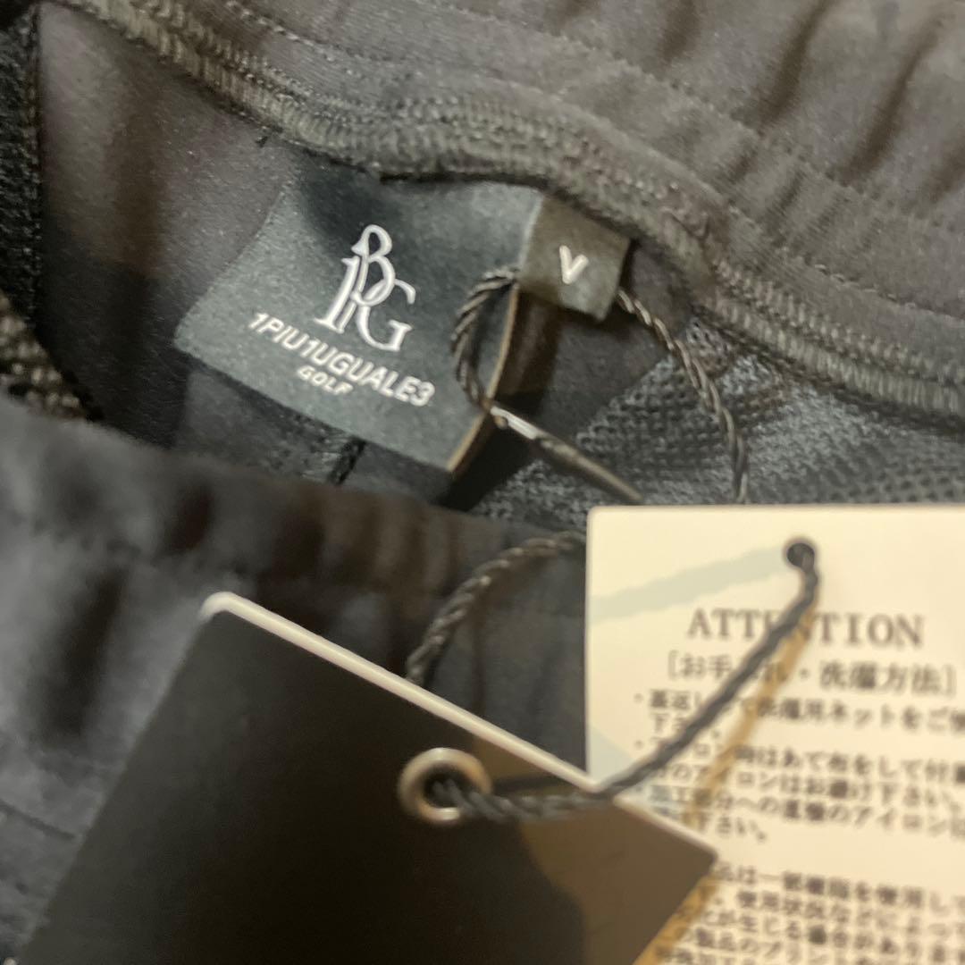 ウノピュウ　1PIU1UGUALE3 パンツ