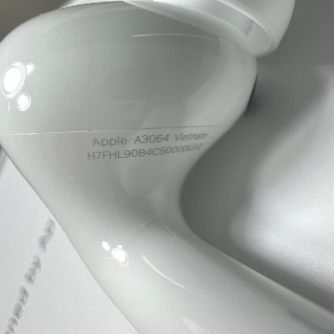 Apple AirPods Pro 第3世代 両耳 未使用 89