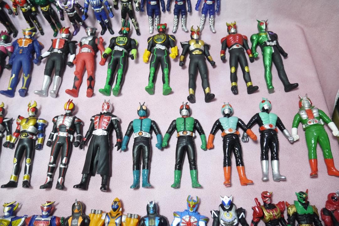 ライダーヒーローシリーズ(新版) ミニソフビ　110体