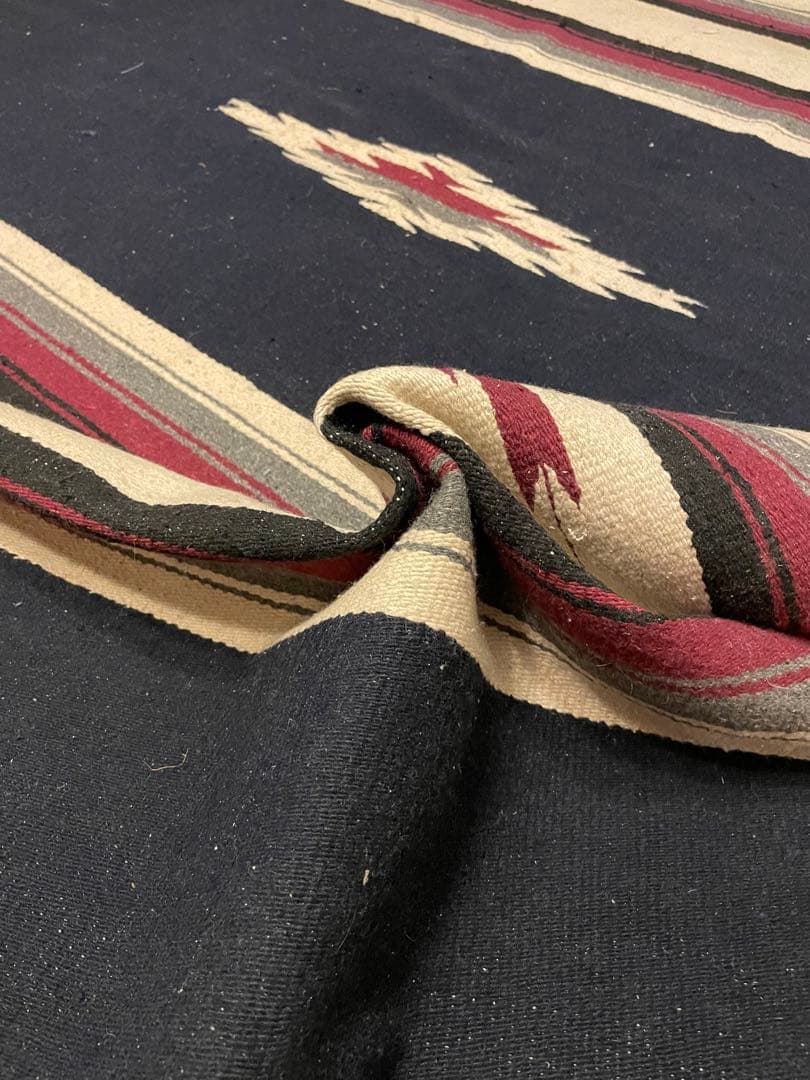 ヴィンテージ　ラグ　ナバホ柄