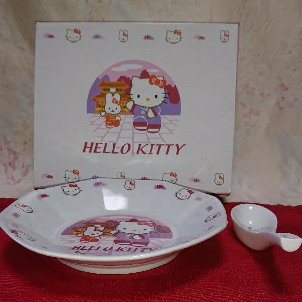 ハローキテイ 皿(炒飯)