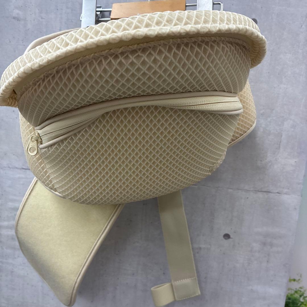 抱っこひも・スリング BABY & Me Beren hipseat Ecru Beige