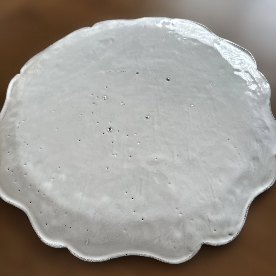 アスティエドゥヴィラット　アデライドラージプラッター　ディナープレート