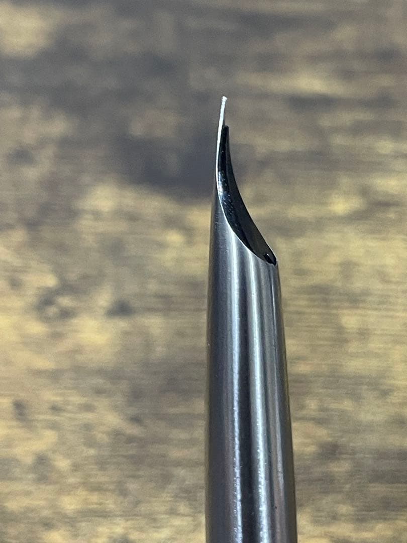 未使用に近い　1973年製　ペン先軸一体型　細字　ミュー　万年筆　備品付き