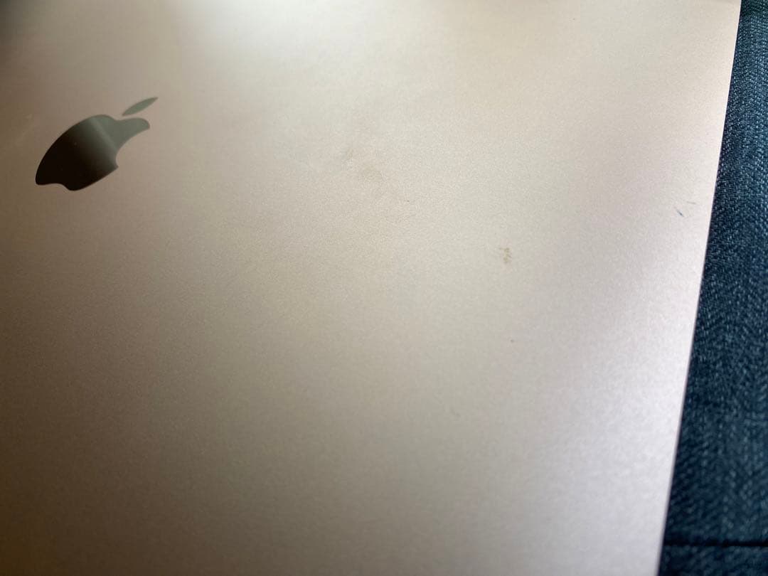 【メモリ:16G】MacBookAir 充放電221回 おまけ付