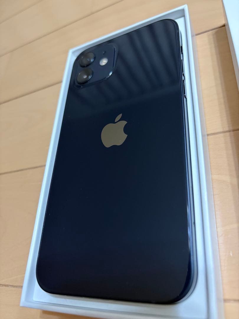 iPhone12 128GB ブラック 本体 美品　SIMフリー