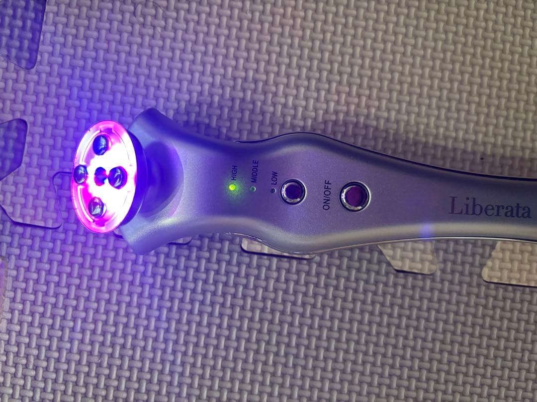Liberata 美顔器 LEDライト機能付き