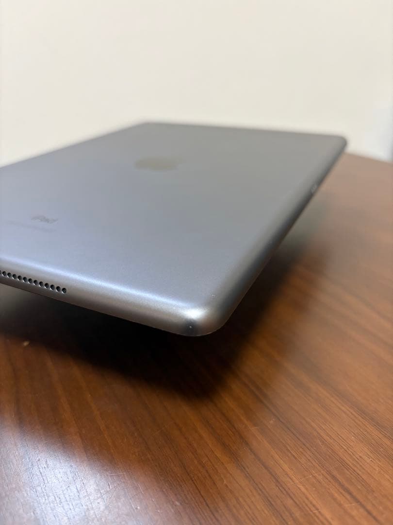 Apple iPad 第7世代 スペースグレー 32GB Wi-Fiモデル