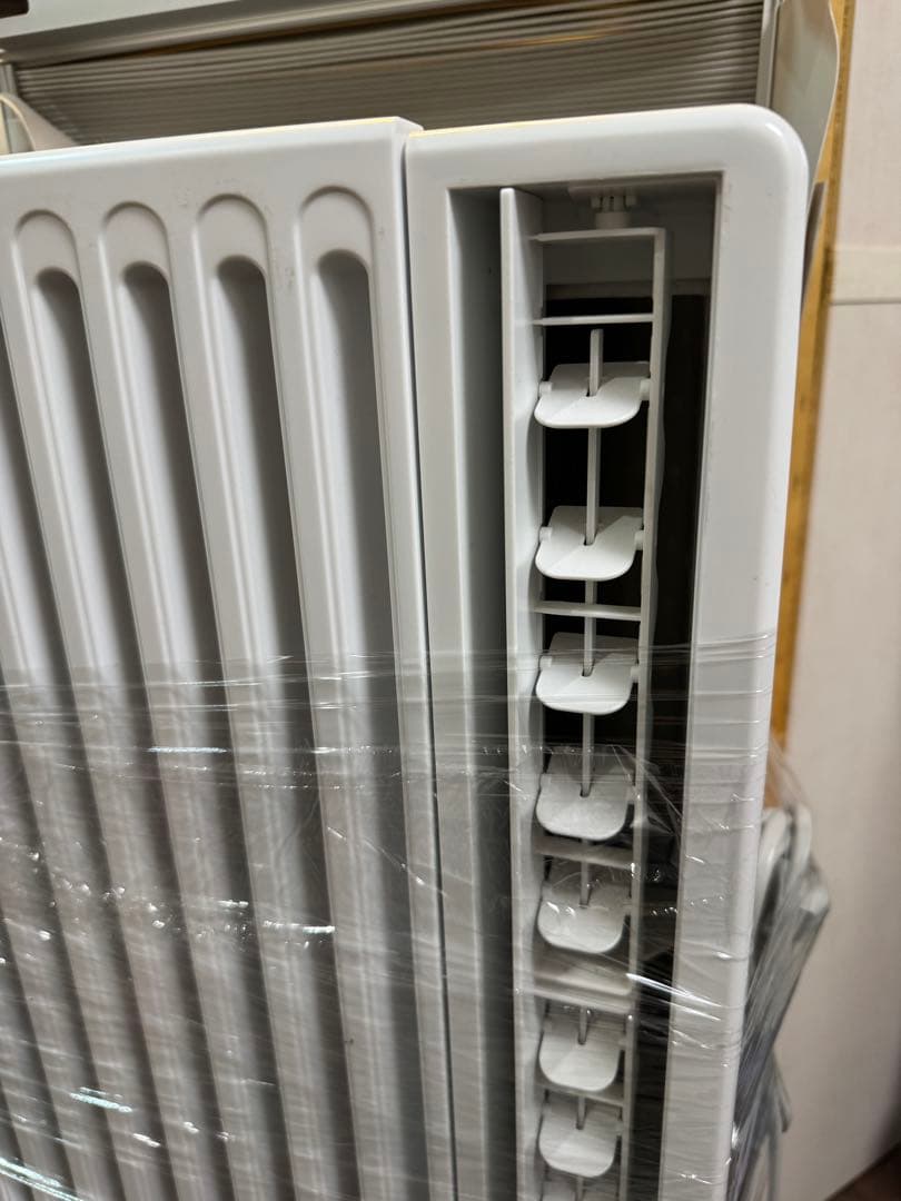 Haier ハイアール　窓用エアコン　JA-16W 2022年製