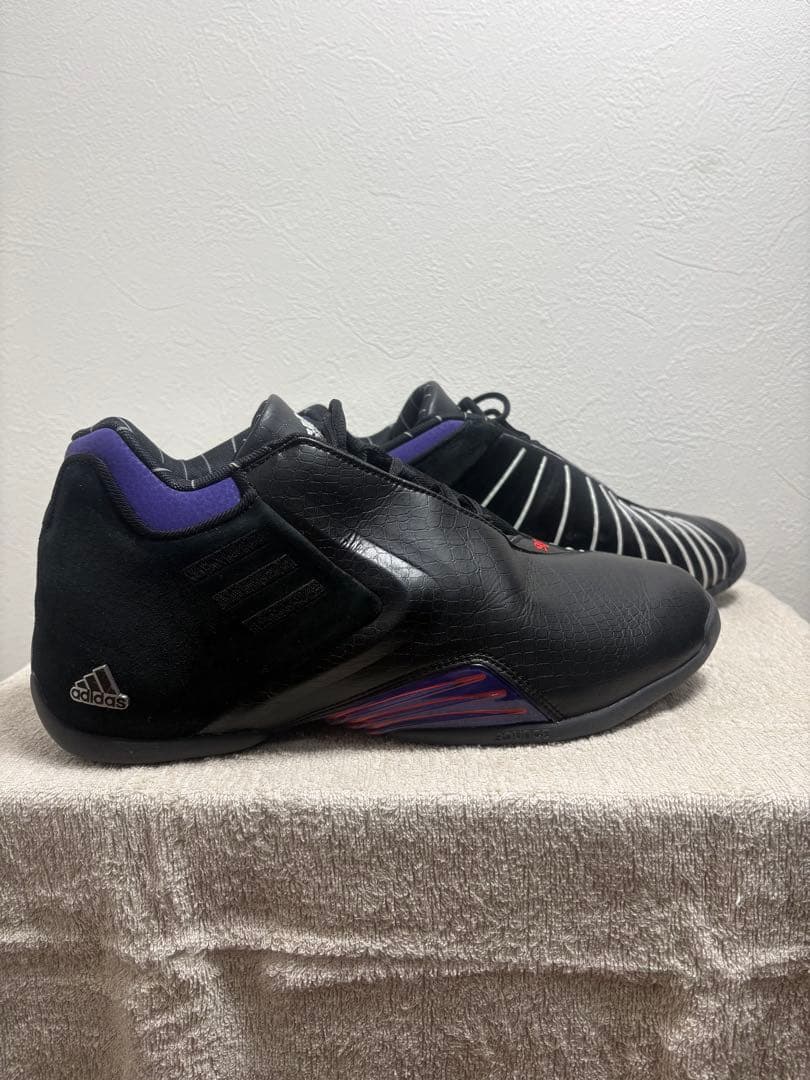 シューズ(男性用) adidas TMAC 3 Restomod