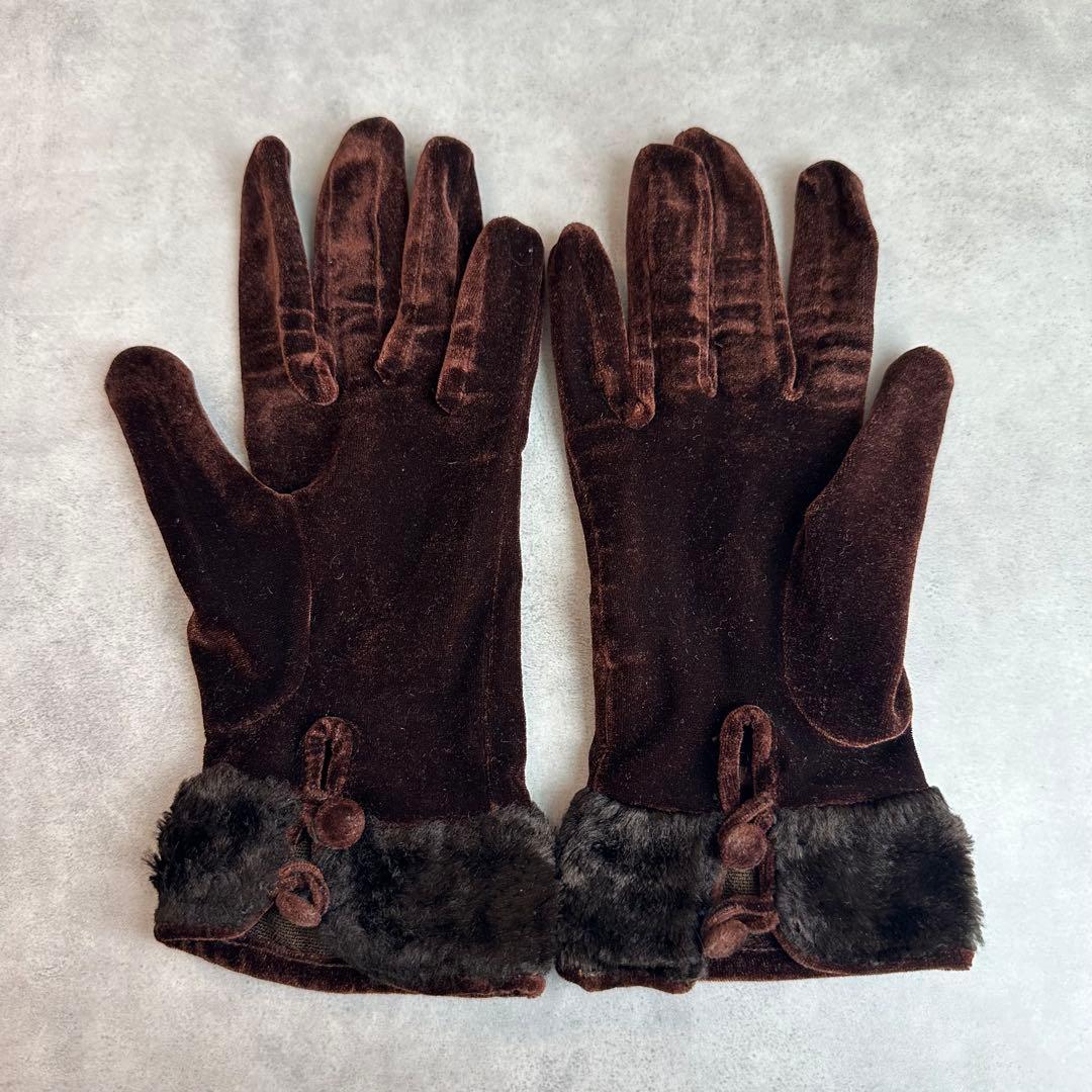 FENDI ズッカ金具　ベロア手袋　バーガンディ
