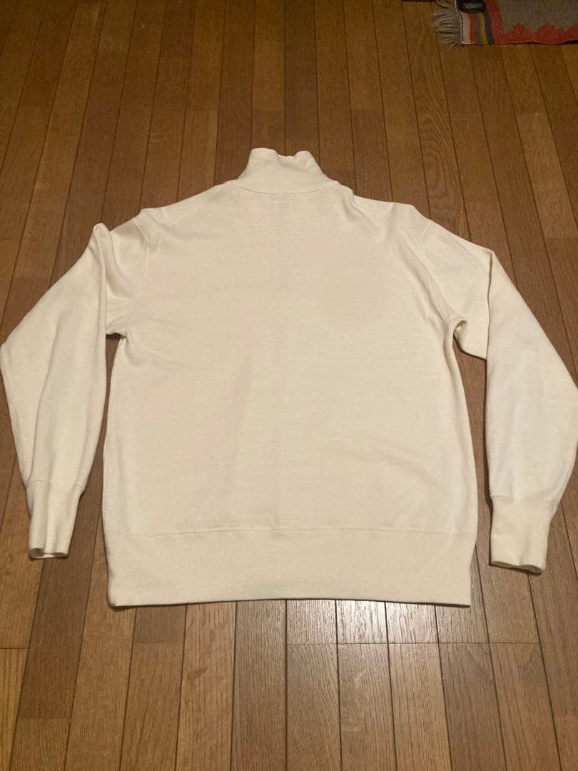 phigvel ハーフジップセーター