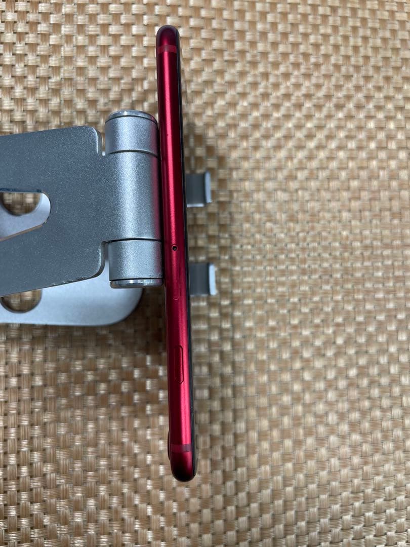 iPhone SE 第3世代 64 GB レッドSIMフリー【6749】