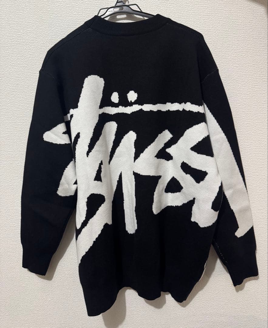 Stussy グラフィックニット 長袖スウェット ブラック ロゴ入り