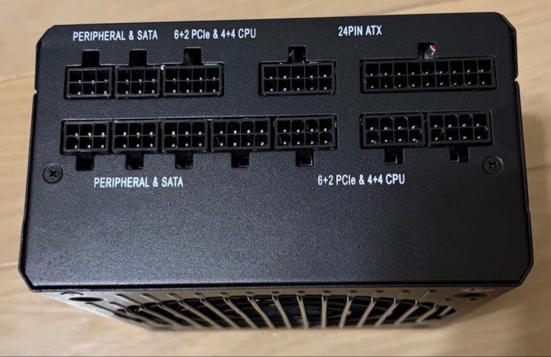 CORSAIR RM850 850W フルモジュラー電源 80PLUS Gold