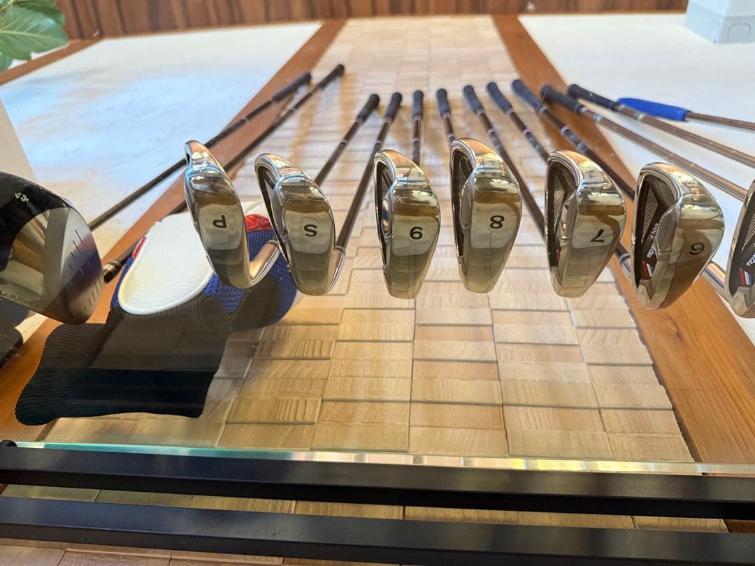 ゴルフクラブ12本セット|キャディバッグ+付属品セット付|ホワイト| 状態良好
