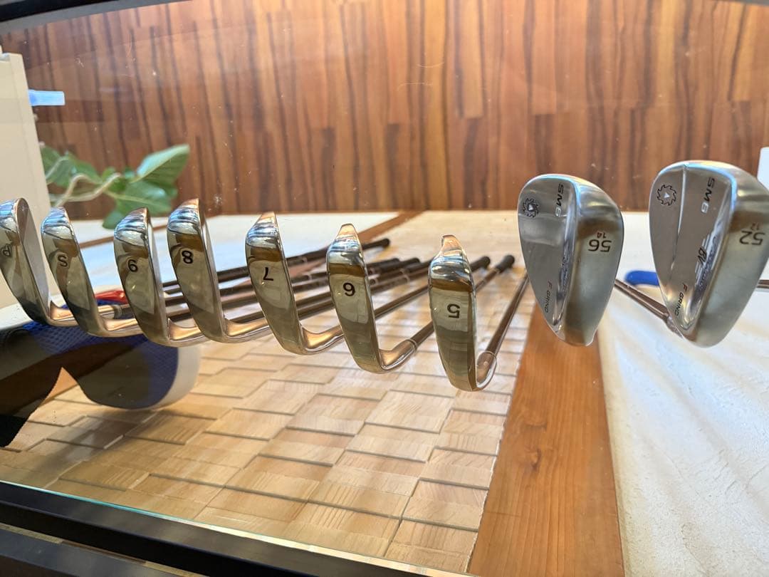 ゴルフクラブ12本セット|キャディバッグ+付属品セット付|ホワイト| 状態良好