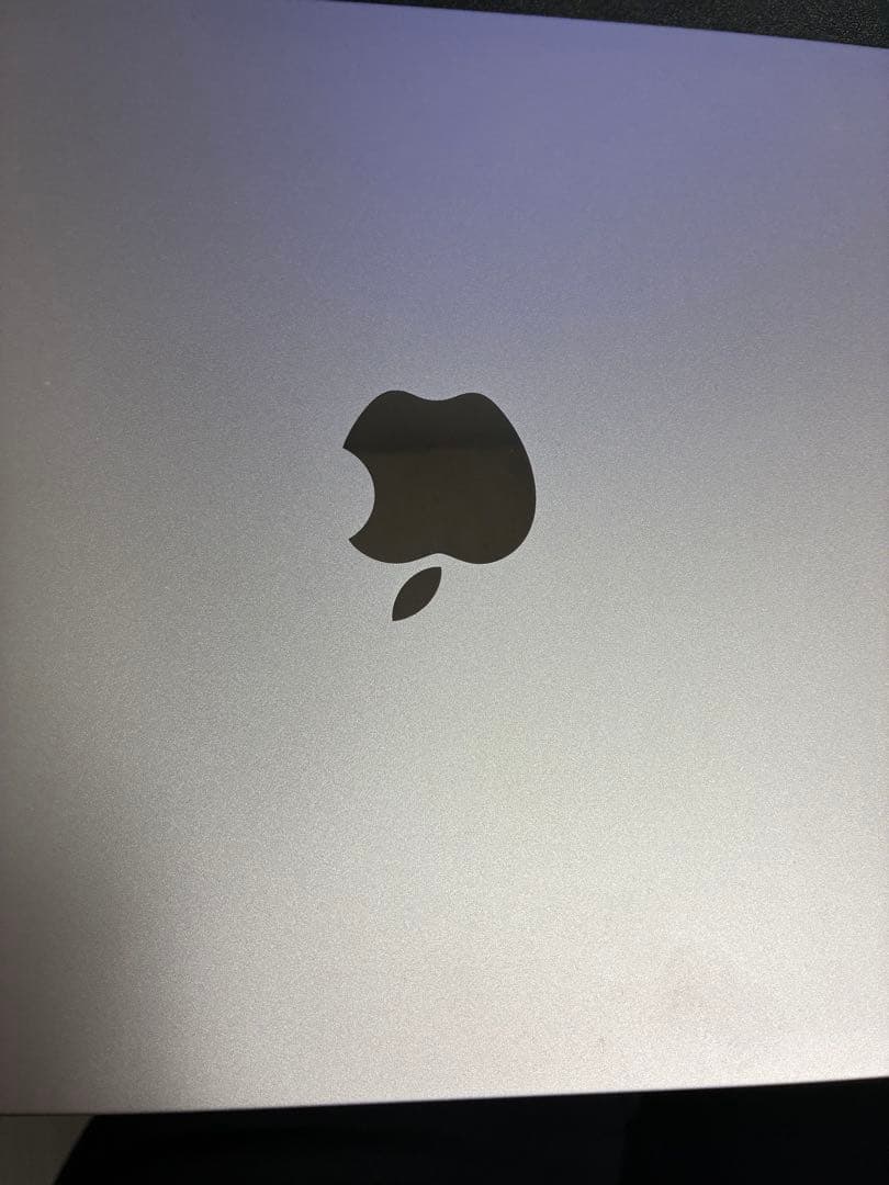 Apple MacBook Ari 265ギガ