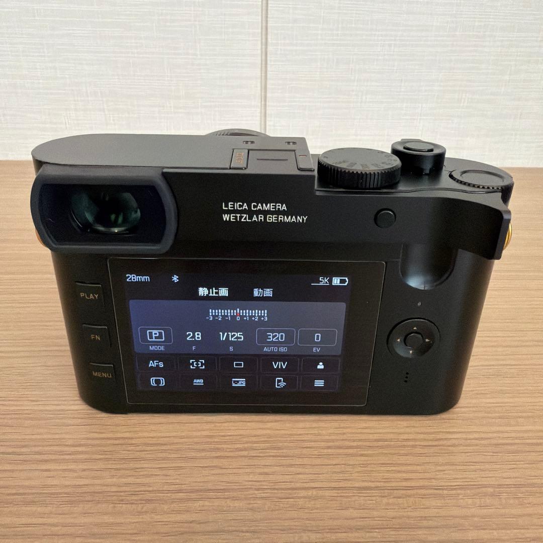 Leica Q2 DanielCraig x GregWilliams限定モデル