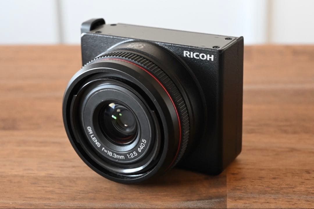 RICOH GXR+レンズ3本A12 28mm&50mm&S10 24-72mm