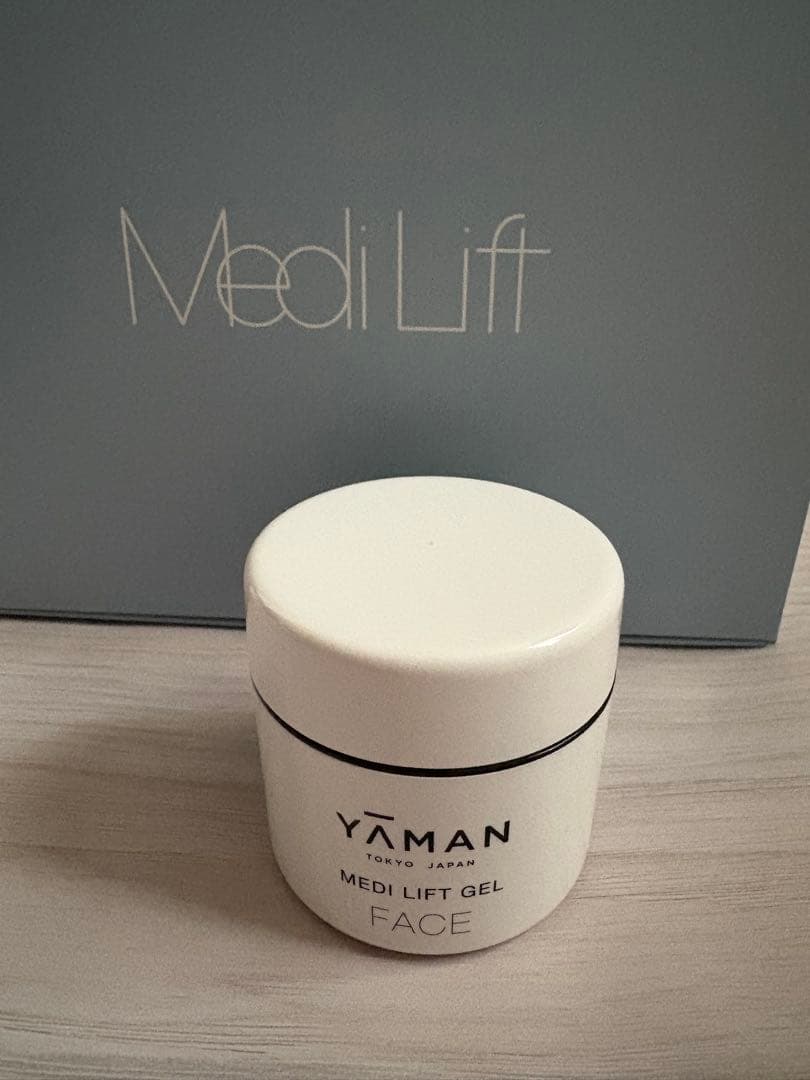 ヤーマンメディリフト プラス EPM-18BB