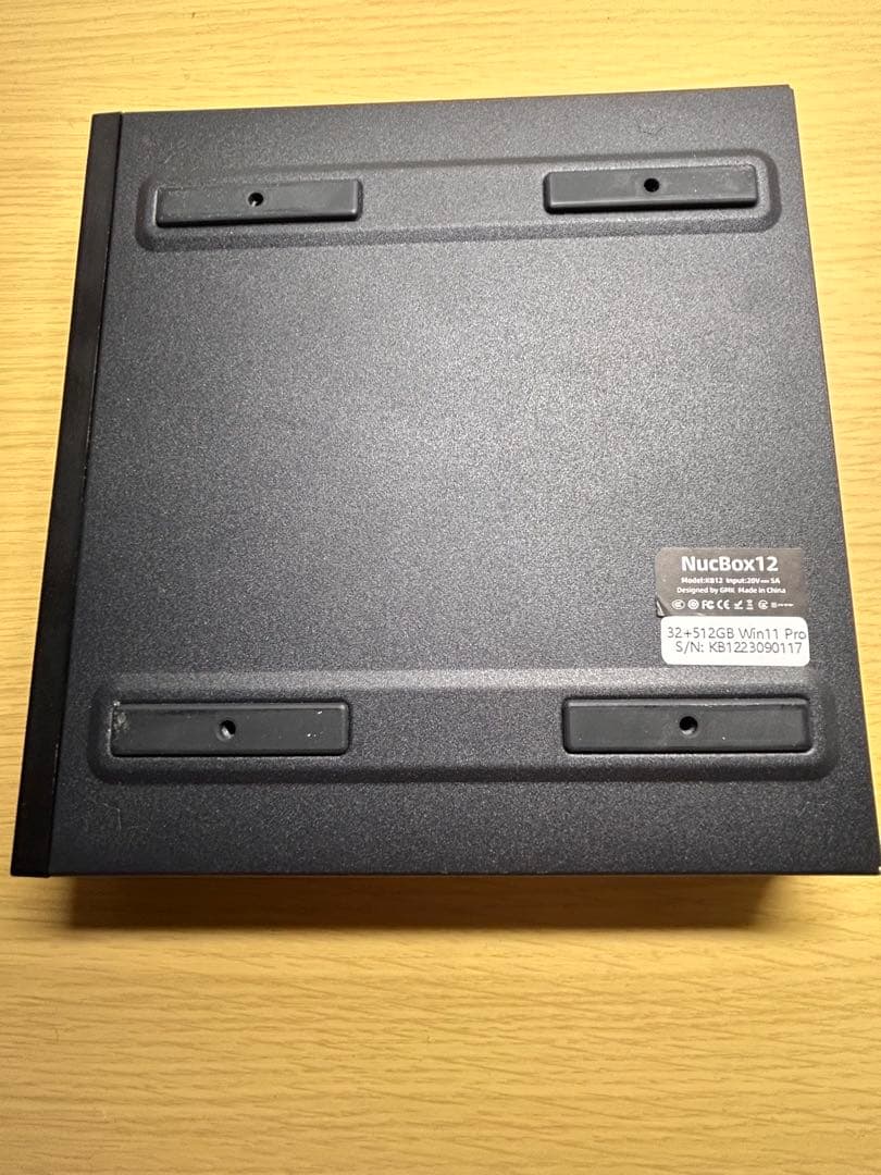 GMKtec NucBox12 ミニPC / Core i7-10875H