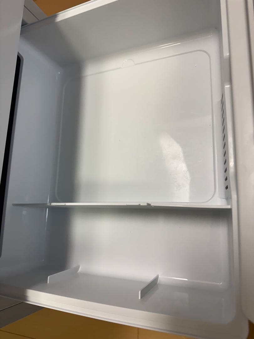 ［美品、送料込］ハイセンス　162L冷蔵庫