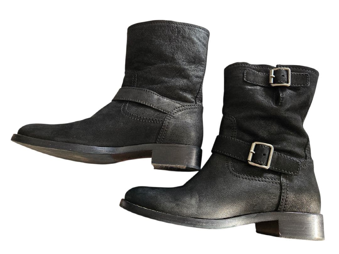 美品・箱付き miumiu ミュウミュウ レザー エンジニアブーツ 23.5㎝