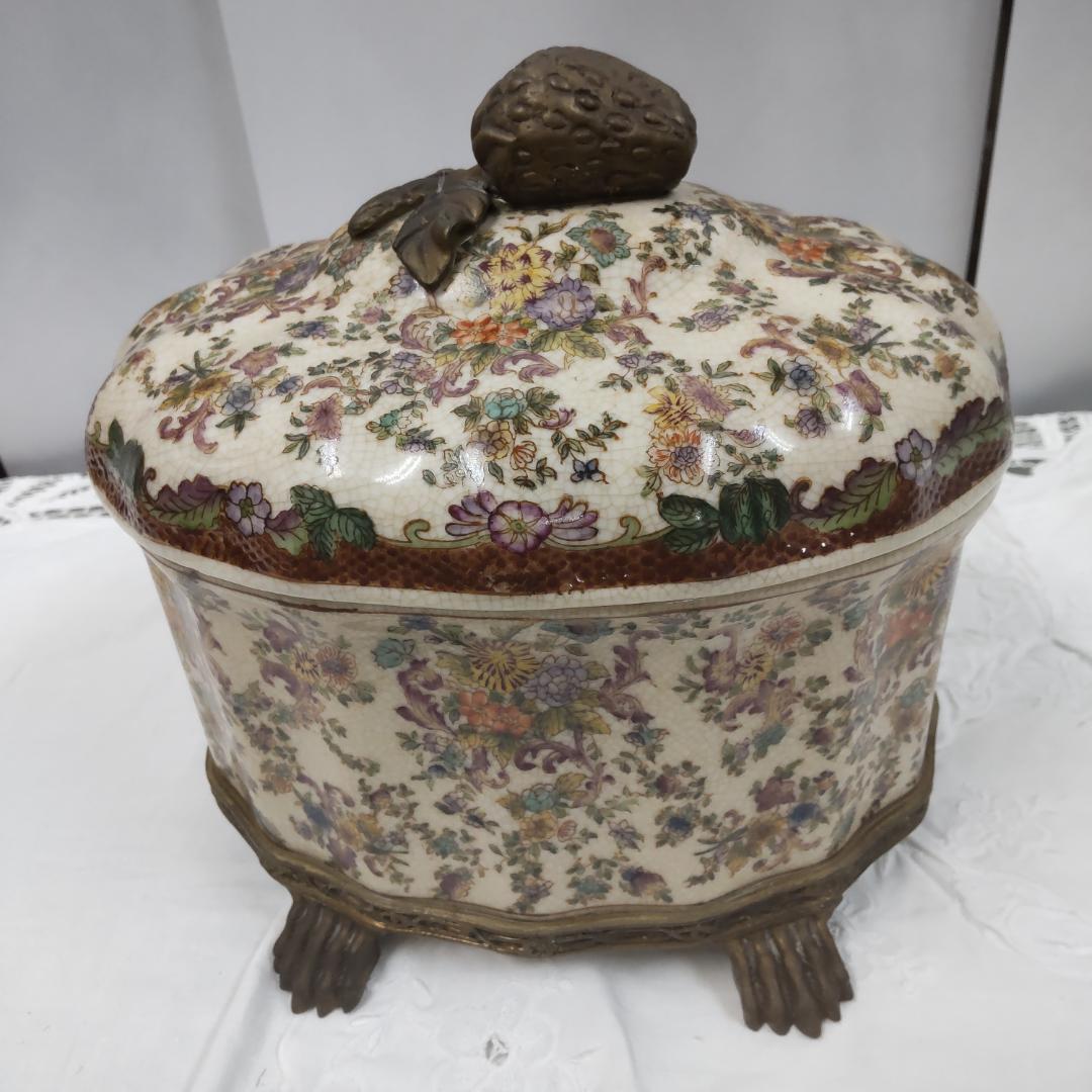 いちご　シノワズリ ボックス オリエンタル インテリア アンティーク モダン