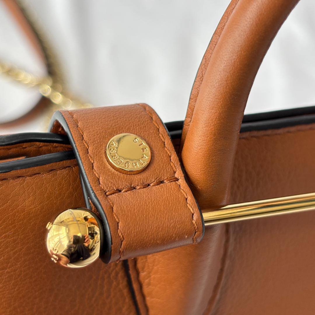 美品 ストラスベリー チェーンショルダーバッグ レザー ブラウン