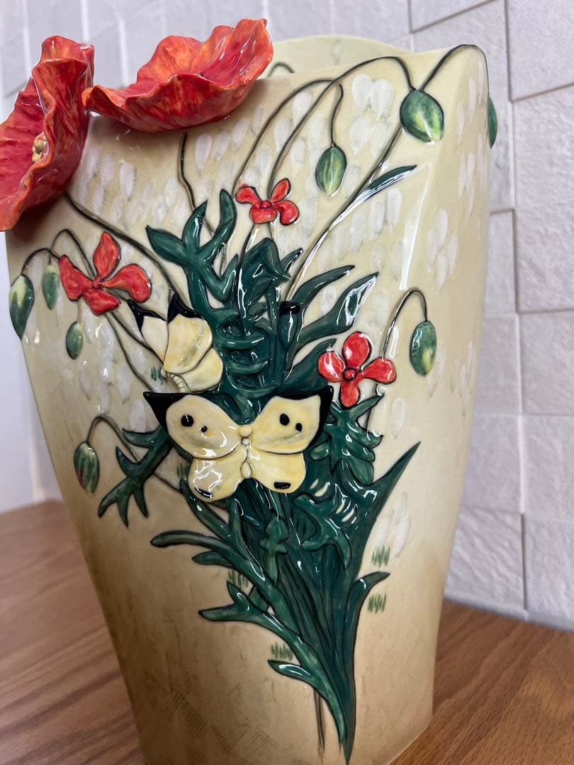フランツコレクション ゴッホミュージアムコラボ　ポピーと蝶 花瓶 フラワーベース