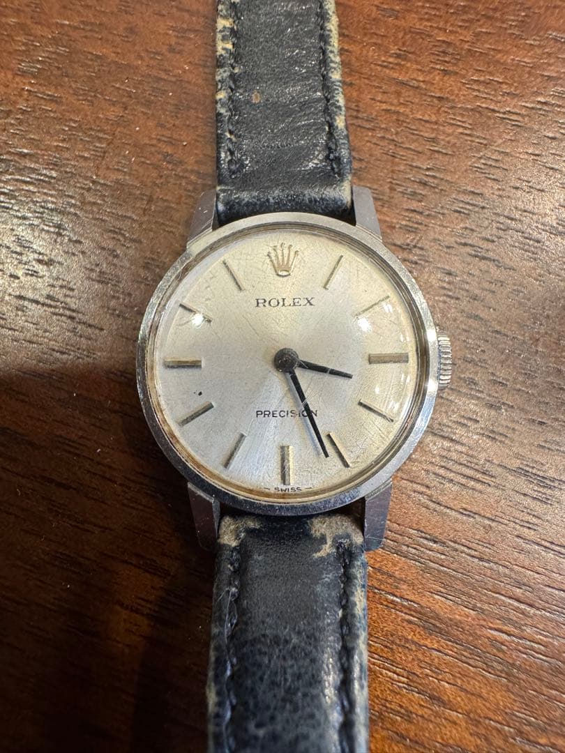 ロレックスのアンティーク腕時計「PRECISION」です。
