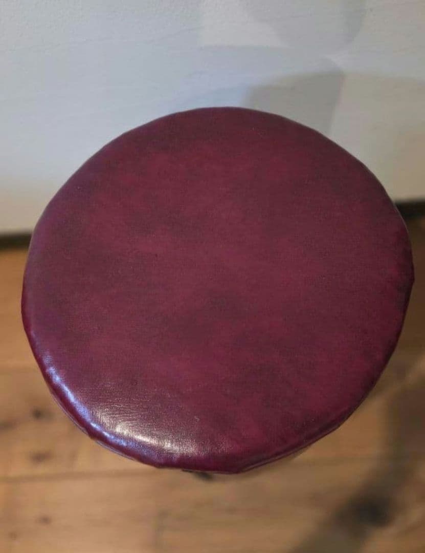 ☆アンティーク/レザー製バーガンディ円形スツール☆