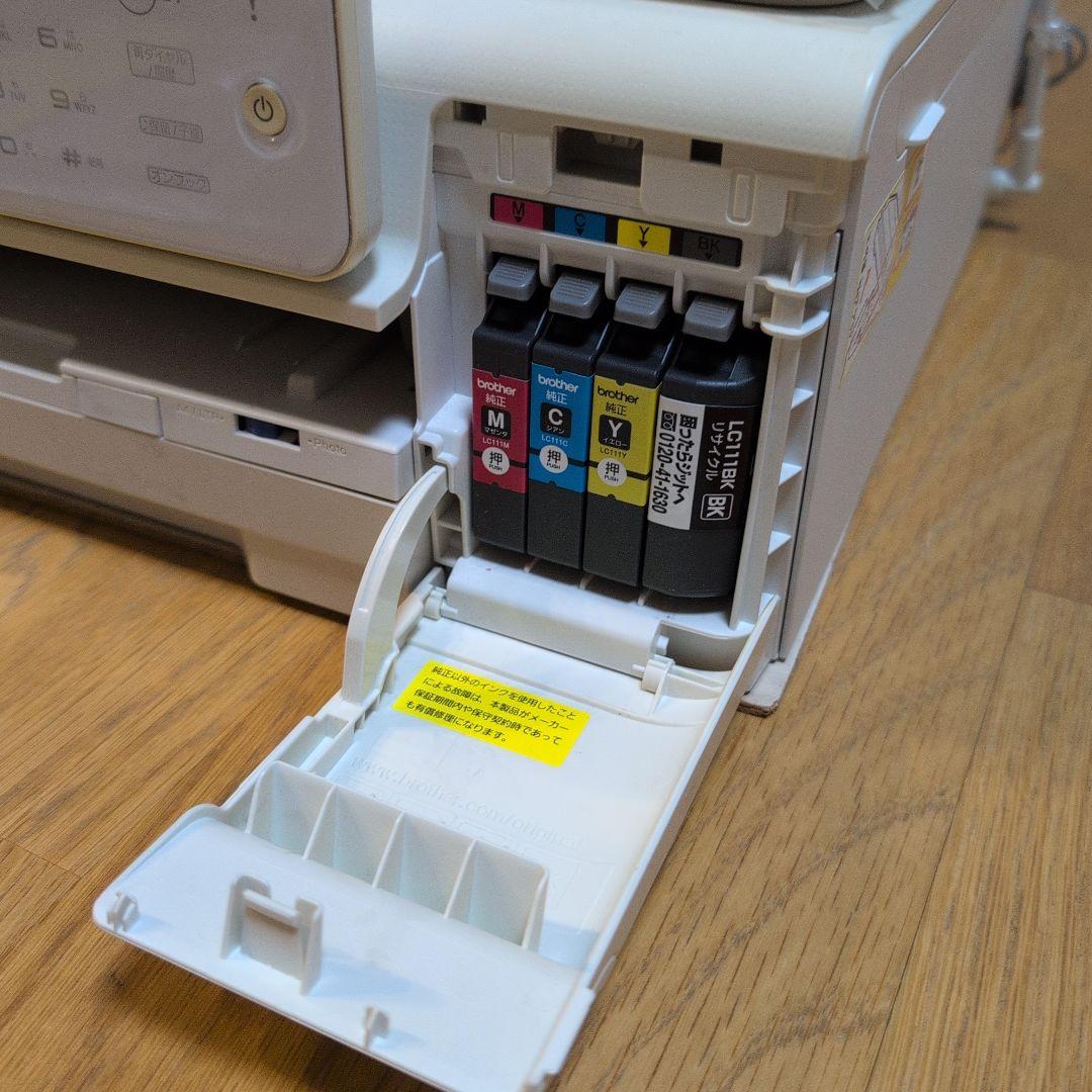 Brother複合機（電話FAXプリンター）MFC-J720DW ホワイト