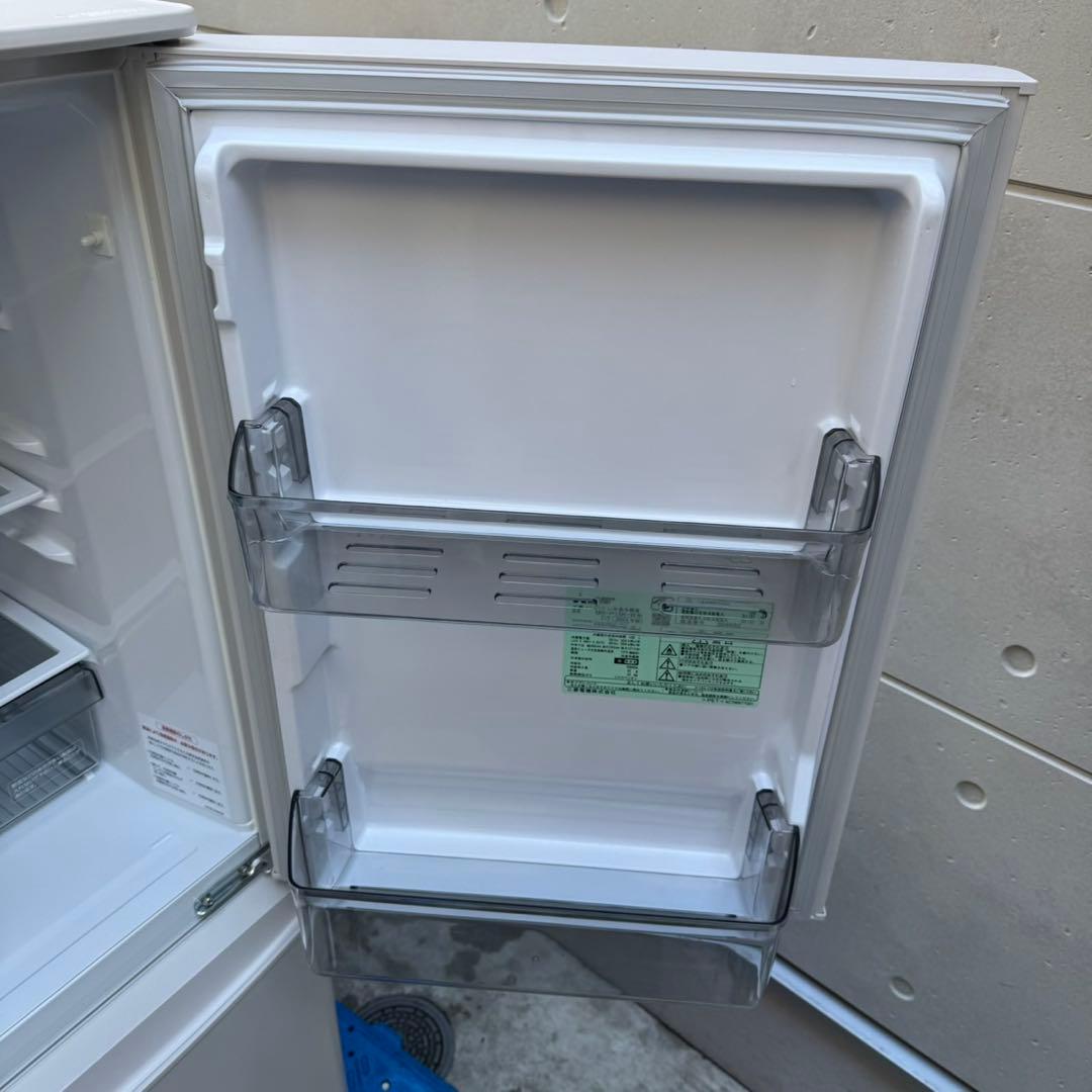 227⭐️2024年製美品★三菱電機　冷蔵庫　自動霜取り　ホワイト　一人暮らし