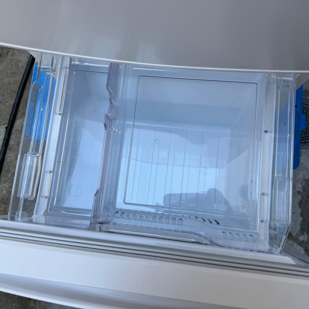 227⭐️2024年製美品★三菱電機　冷蔵庫　自動霜取り　ホワイト　一人暮らし