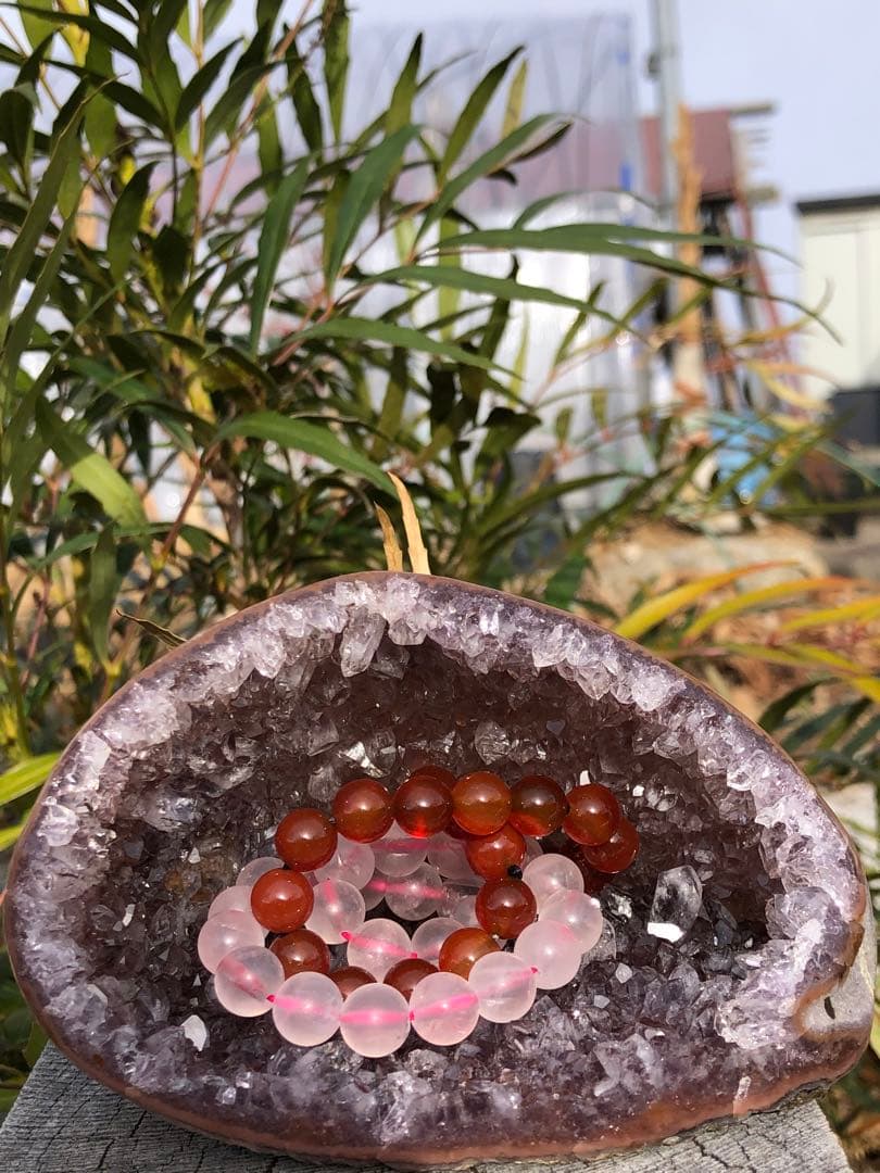 レア　綺麗　母岩剥ぐ　キラキラ　みずみずしい　アメジスト ドーム　天然石