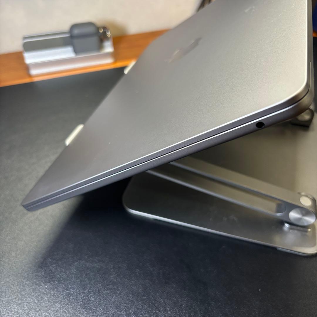 MacBookAir M2チップ 15インチ 整備済 美品