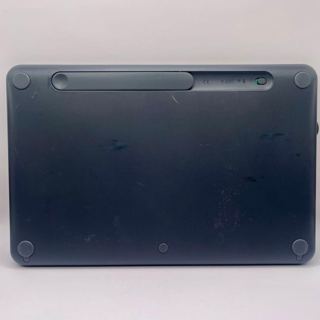 Apple iPad　第6世代　ゴールド　128GB／キーボード／セット　お得