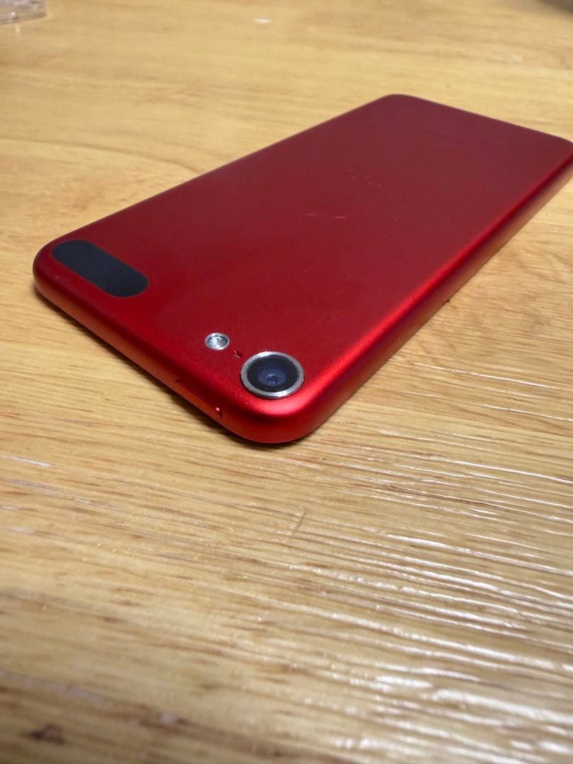 Apple iPod touch (第7世代) レッド　おまけ付き