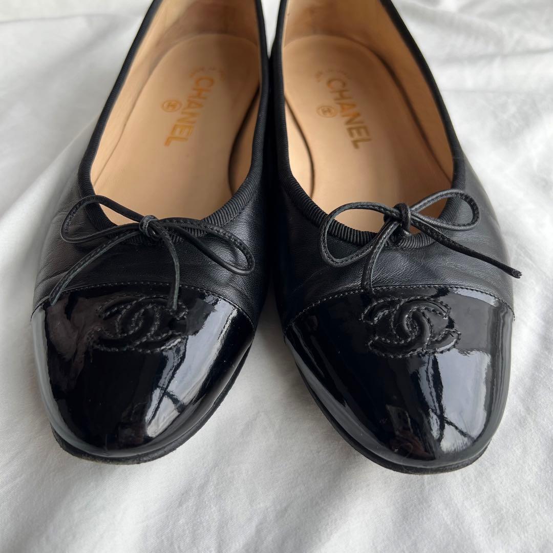 CHANEL バレリーナ　38 ブラックバレエシューズ　レザー　エナメル