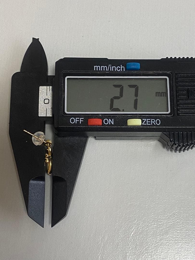 未使用品 2個セットK18 クロス 両面十字架 ピアス 品質保証書付き 18金