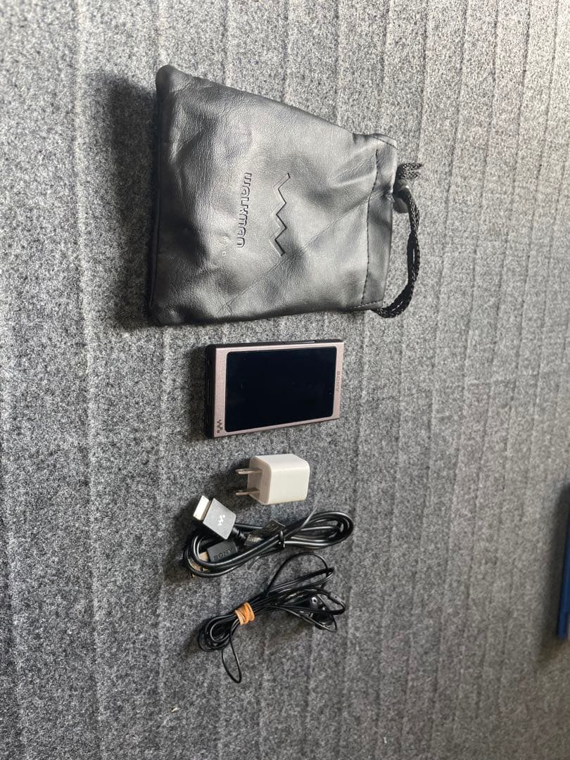 美品　SONY NW-A45 デジタルオーディオプレーヤー ウォークマン