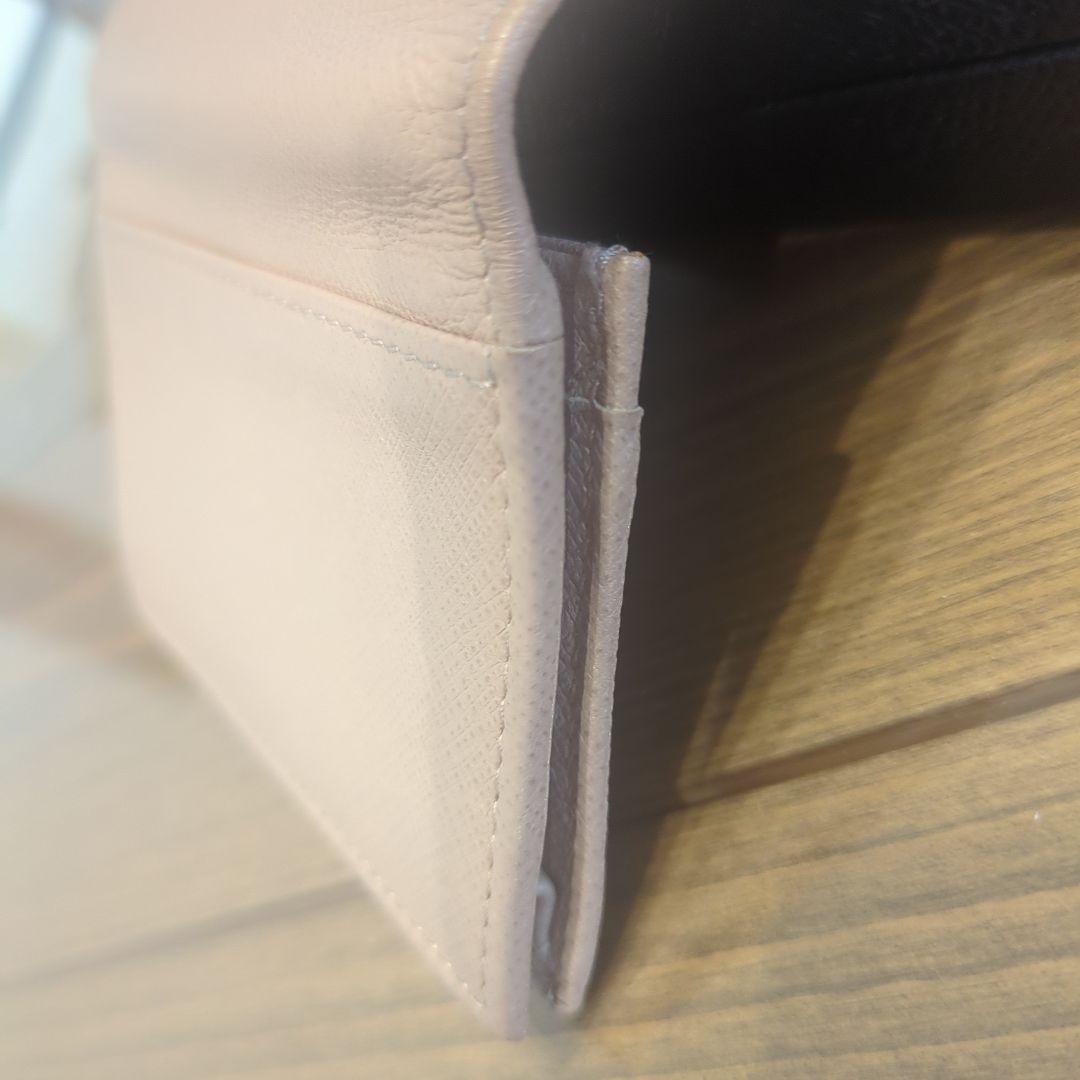 PRADA ピンクベージュ 名刺入れ