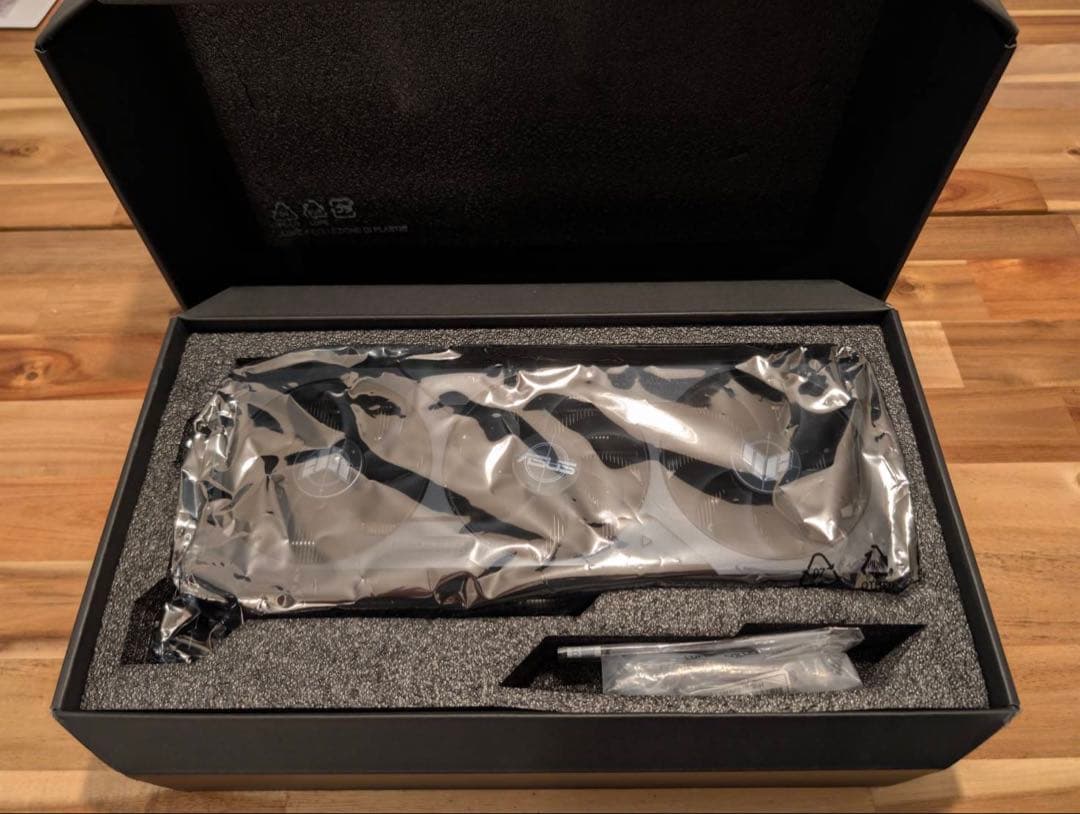 グラフィックボード・グラボ・ビデオカード ASUS TUF GAMING GEFORCE RTX 4080