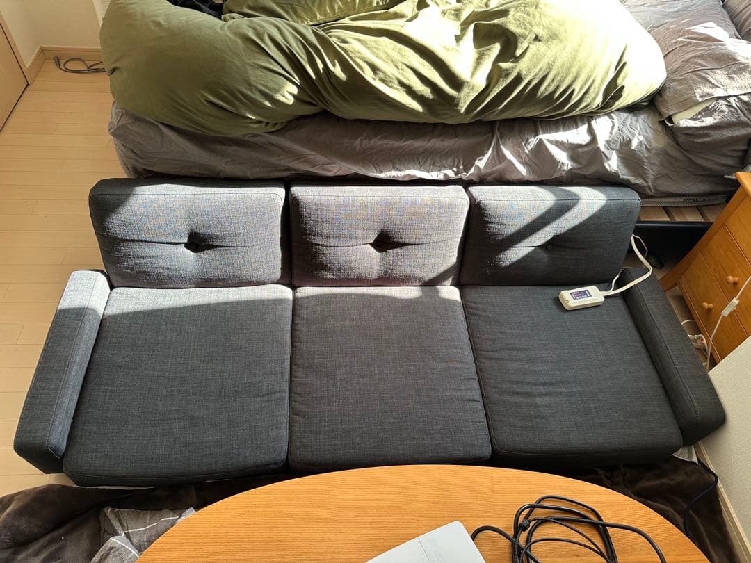 *直接引き取り優先* ダークグレー 3人掛け　フロアソファ