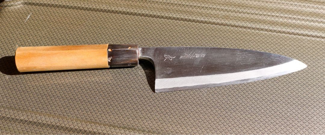 有次 出刃包丁 約15,5cm 木柄 水牛口